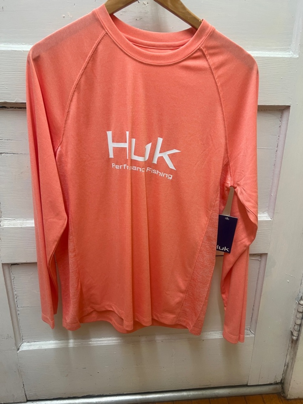 NWT M’s HUK Pursuit LS SPF 50- Coral